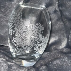 Monique Lhuillier for Waterford Sunday Rose Posy Vase